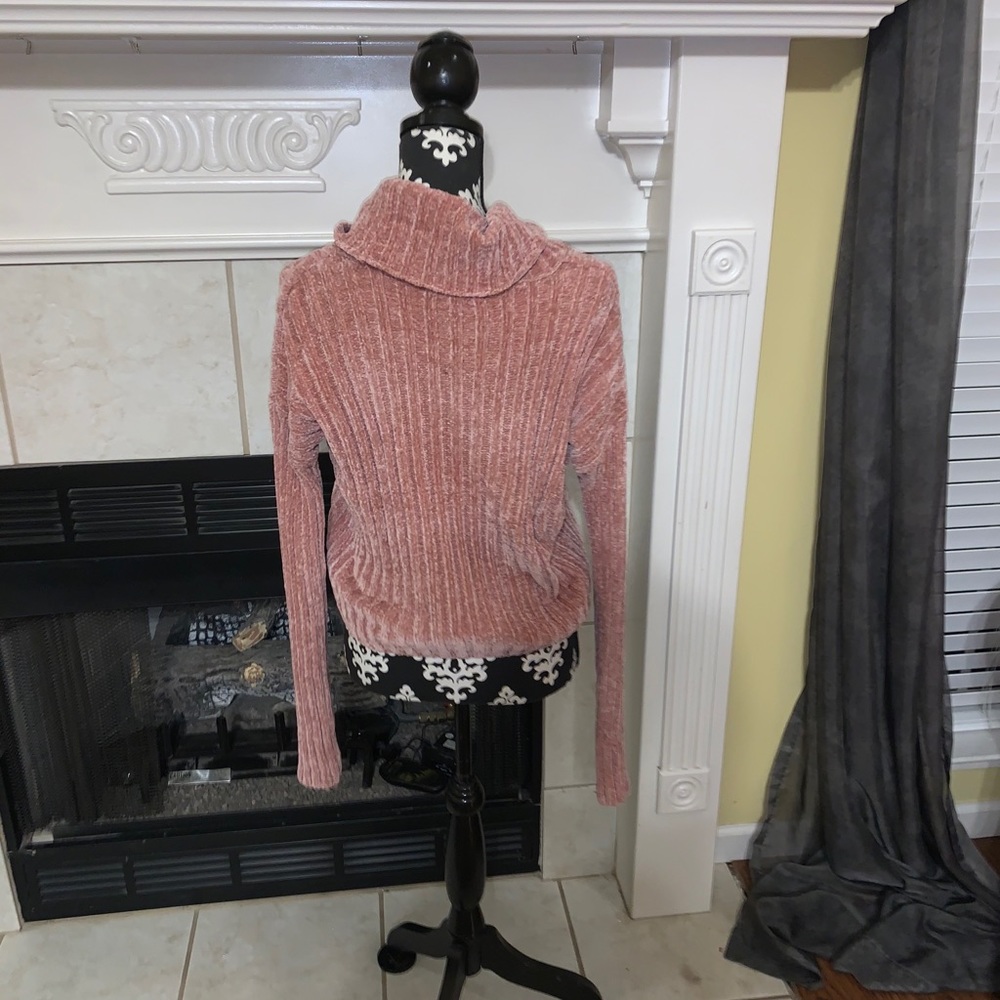 Almost Famous velvet knitted sweater - Picture 2 of 3